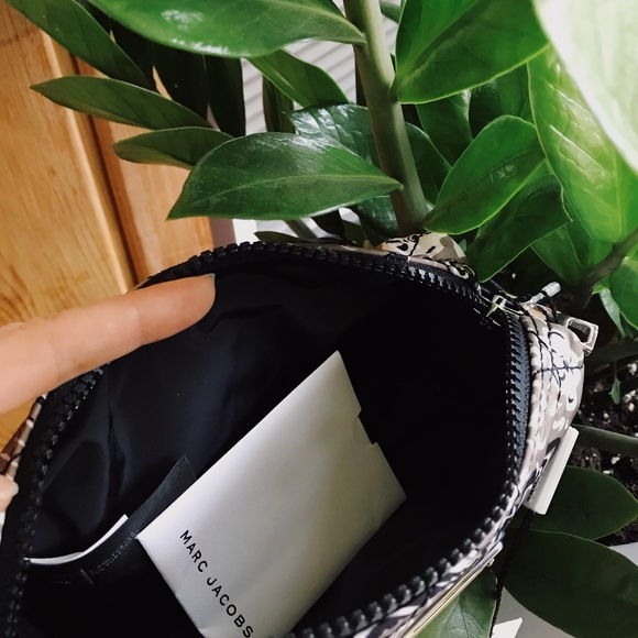 Marc Jacobs Nylon Quilted Pouch - Picture 3 of 3